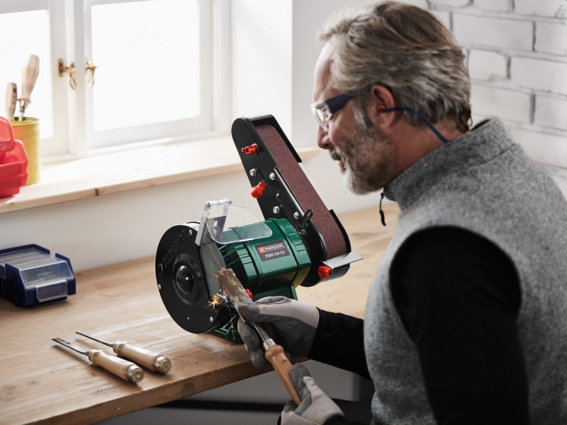 Parkside 240W Bench Grinder with Belt Sander4